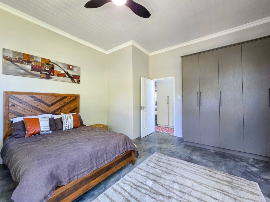 3 Bedroom Property for Sale in Stilbaai Wes Western Cape